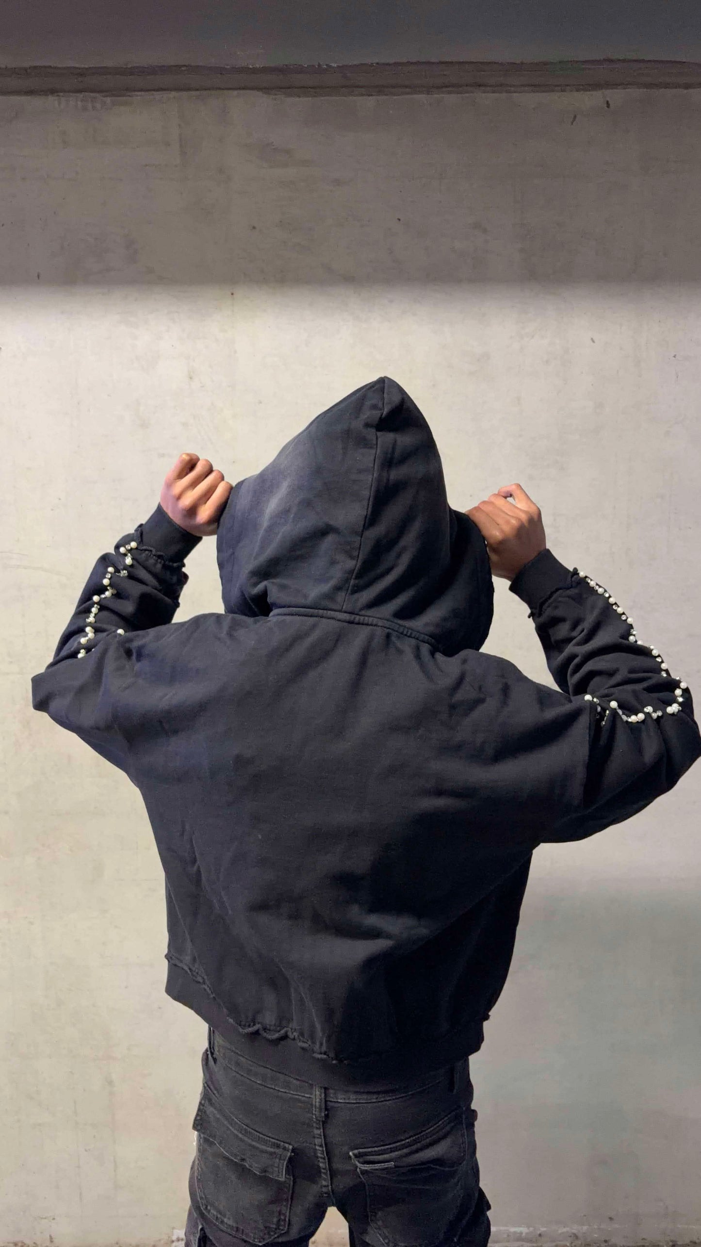 Sacrificial love hoodie “black”